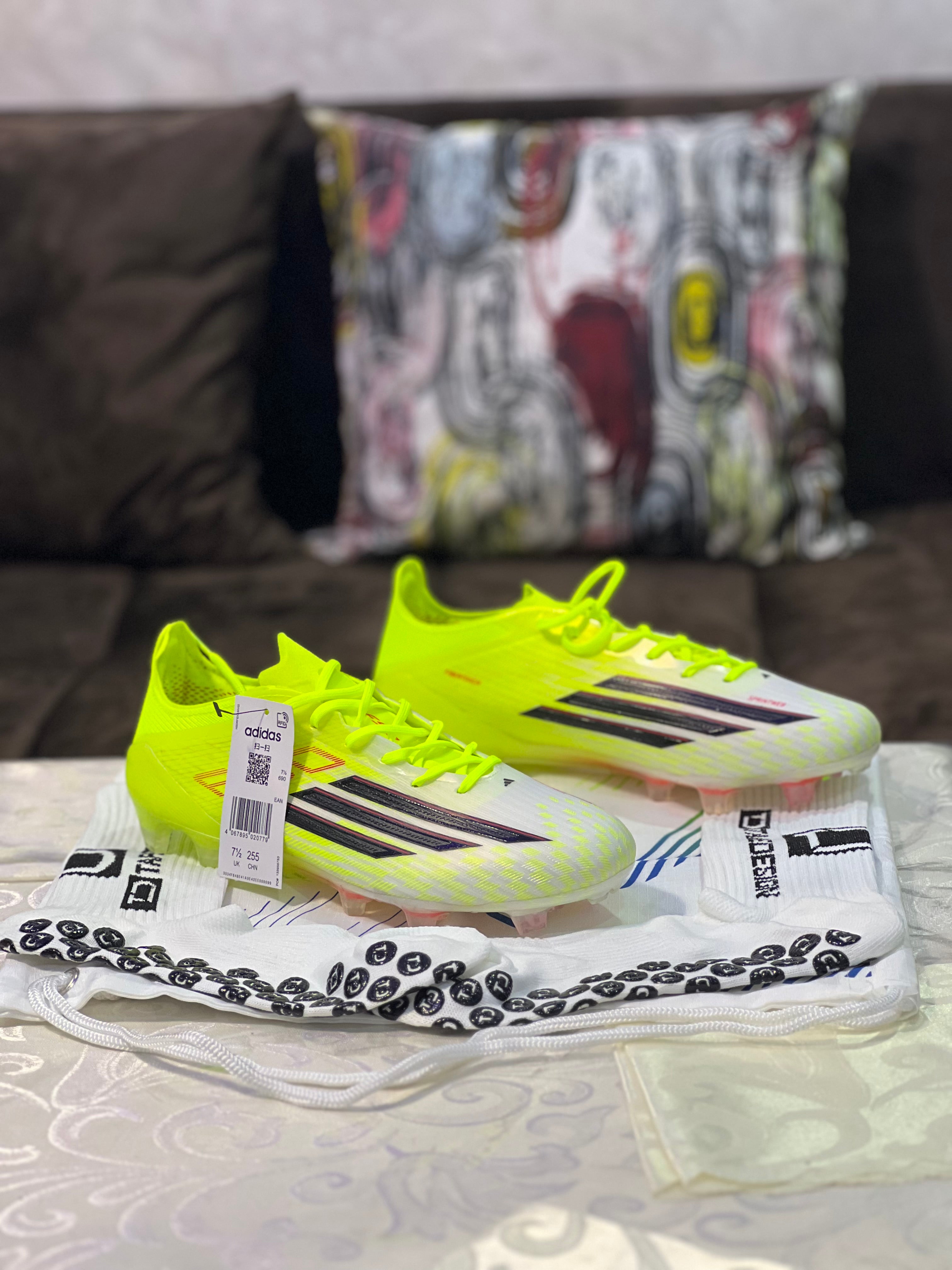 ADIDAS F50 LACETS VERSION HIGH COPIE D’ELITE