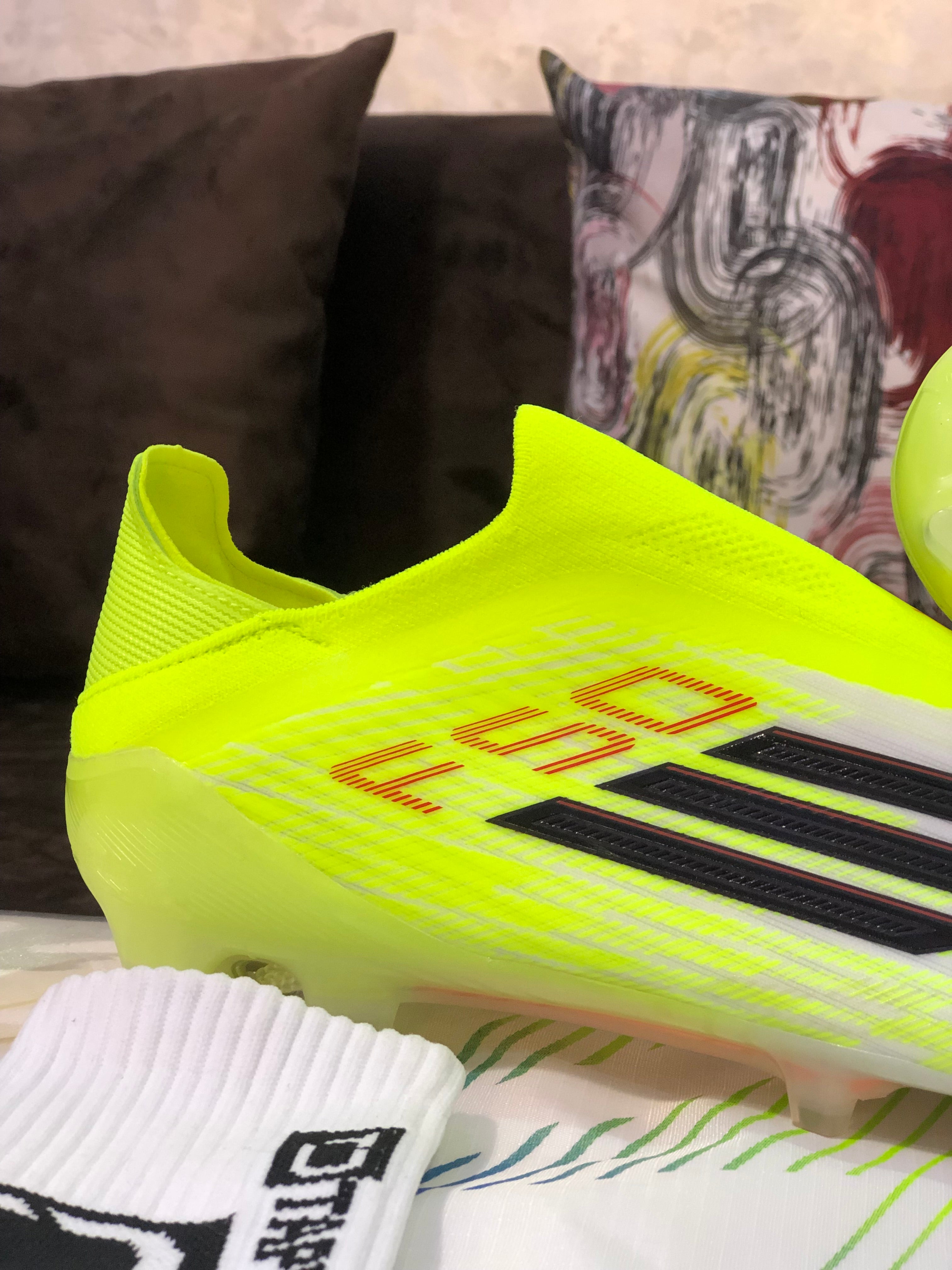 ADIDAS F50 26 VERSION COPIE D’ÉLITE