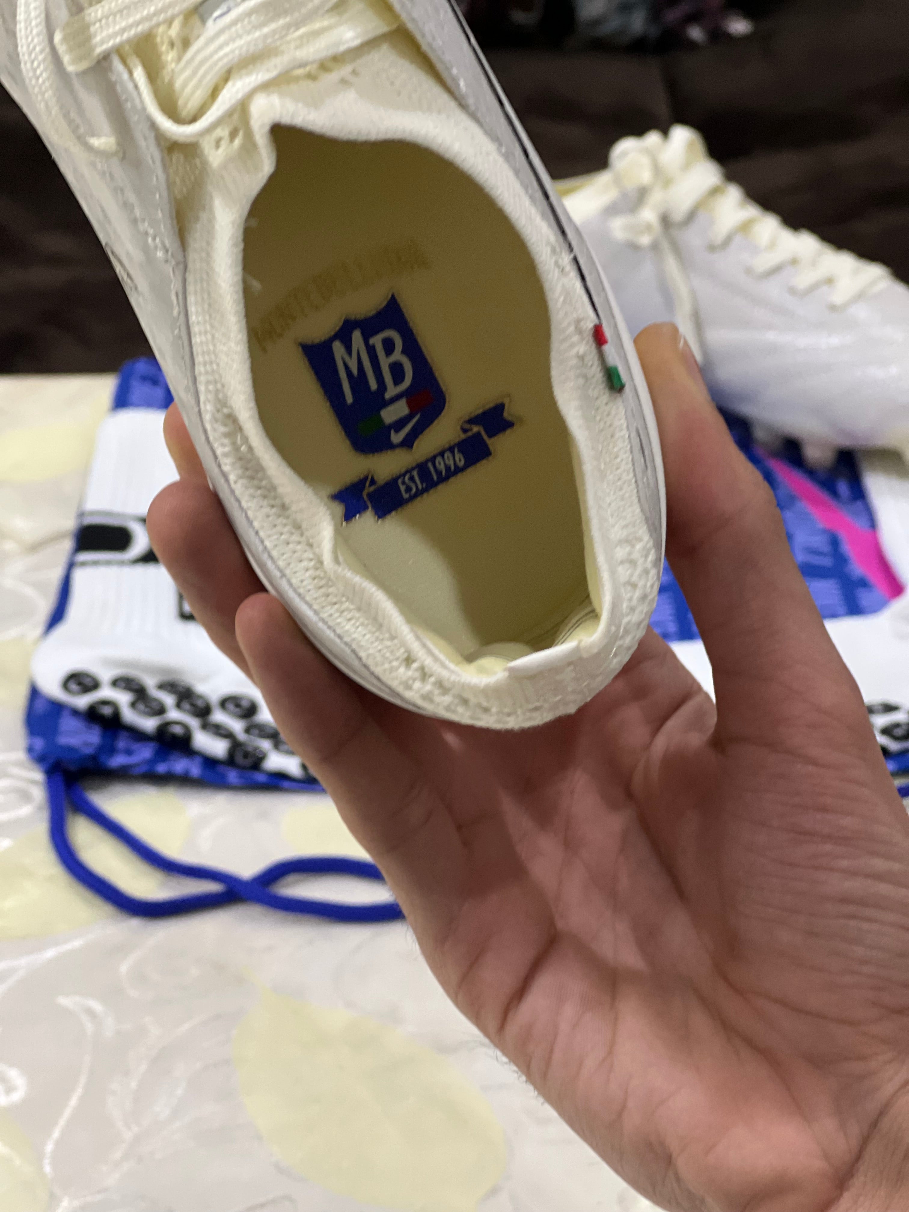 NIKE TIEMPO LEGEND X ELITE MADE IN ITALY FG VERSION HIGH QUALITE